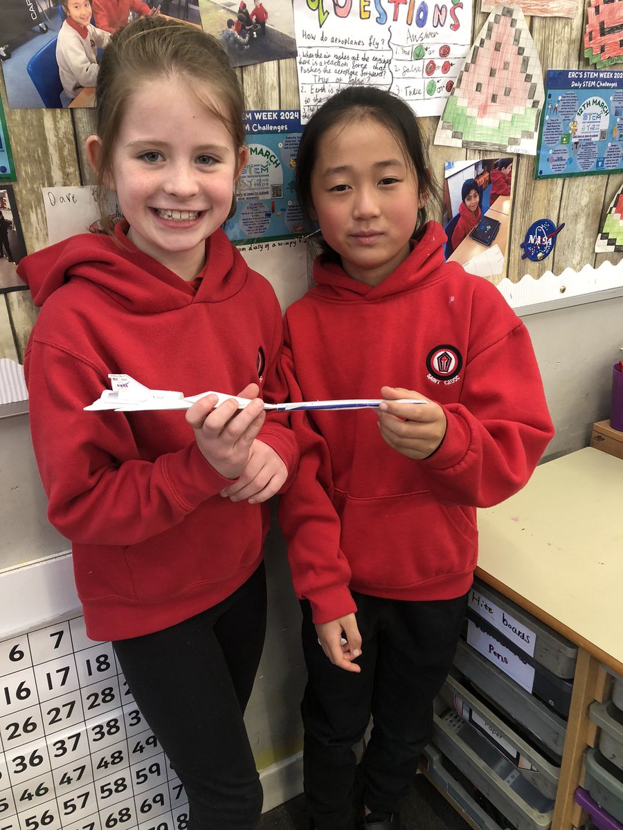 stcadocsprimary's tweet image. P3/4 have loved learning about NASA’s X-59. Some of us even made a desktop model, Well done girls. #NASA #sciencetech@nasa