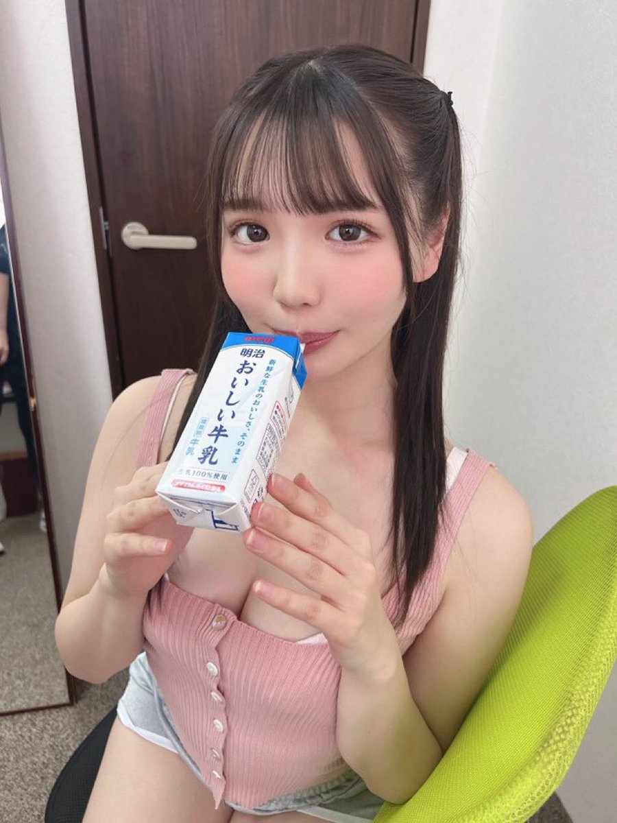 AV_newcomer's tweet photo. 【新作情報】

中森心々奈さん
@kokona_sflirt 

2024.05.24 10:00~ 配信開始🫶

ALL NUDE 中森心々奈  

👇詳細はこちら👇
https://t.co/KLSbZorMB9

#中森心々奈 #新人セクシー女優 https://t.co/7bIuv86p84