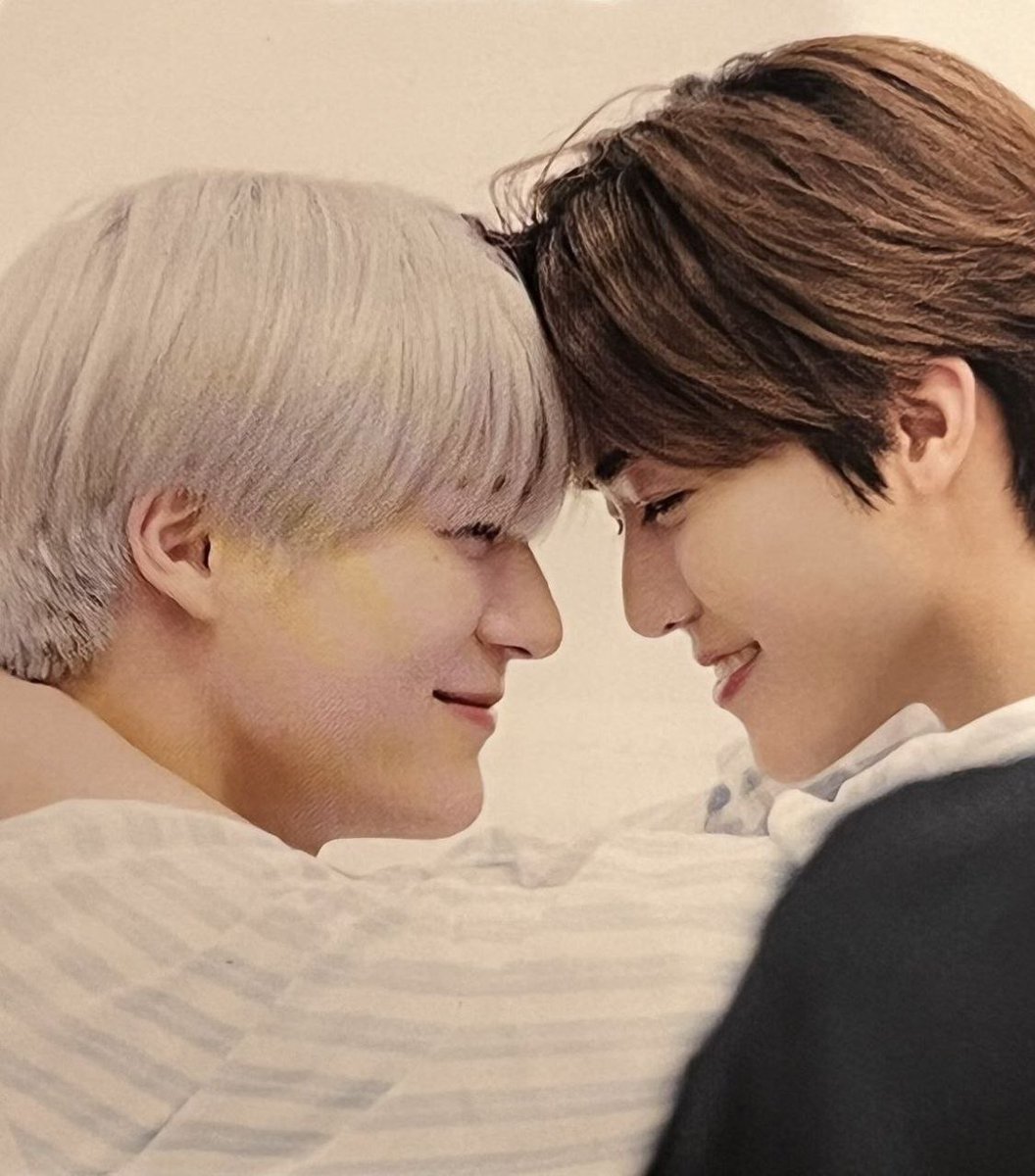 ljnsbff's tweet image. .