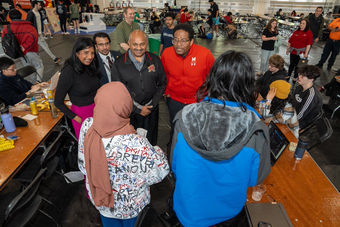 Joined future engineers and computer scientists this week at @UofMaryland for the BitCamp Hackathon. With nearly 2000 students participating, @bitcamp is the East Coast's premier collegiate hackathon. As an engineer, it's inspiring to witness the passion and ingenuity of these…