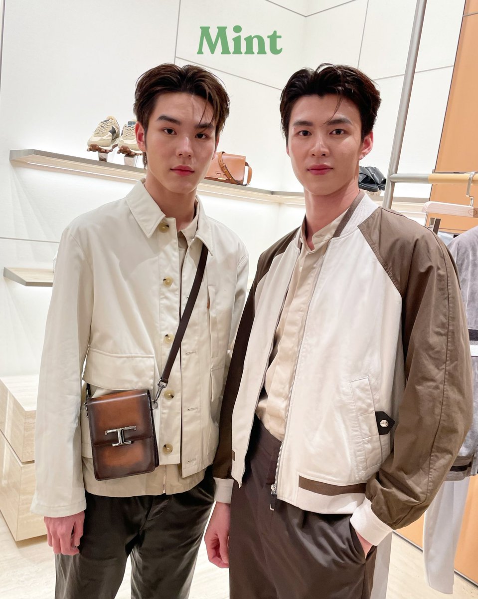 mintmag_th's tweet photo. หล่อคู่! ลุคหล่อของ #มีนปิง ที่งานเปิดตัว TOD'S Flagship Boutique Opening ณ ห้างสรรพสินค้า The Emporium มาหล่อแพ็คคู่ขนาดนี้ ชาว #Area86 ให้กี่ดาวกันเอ่ย?💚 #MintReports

#TodsxMeenPing
#Tods #TodsThailand 
#Meennicha8 #PingKrittanun
#MintMagTH https://t.co/52GS3dJPH7