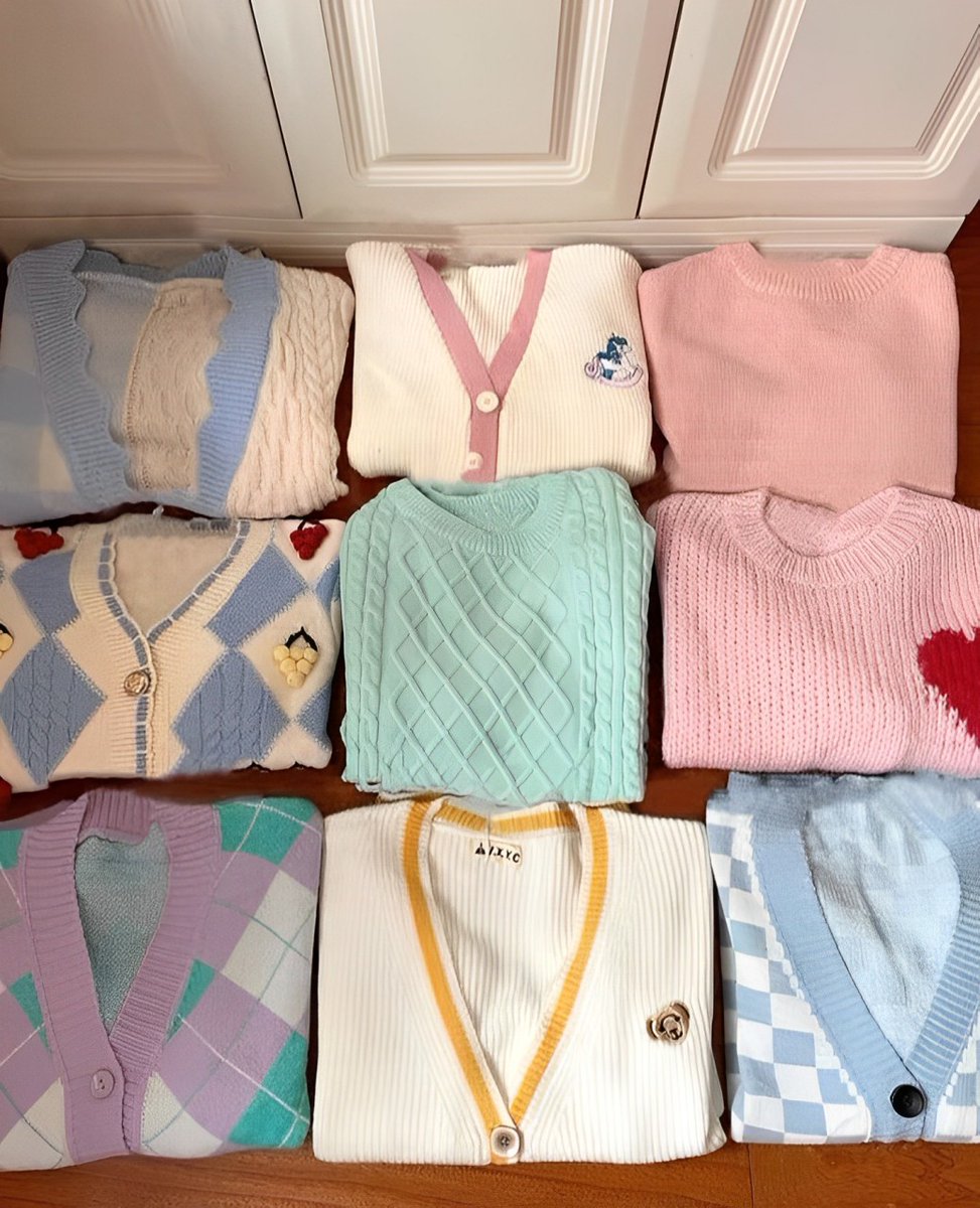 lihat knitwear warna pastel-pastel gini tuh jadi langsung fresh gitu, yang suka style cewek kue harus punya ini sih. ♡