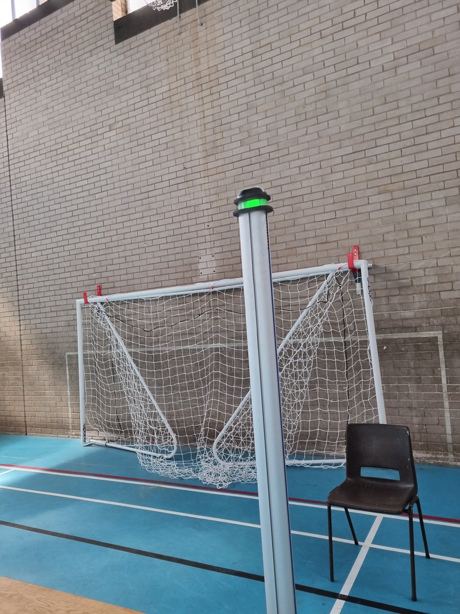 YardleyWMP's tweet photo. Officers have attended @ABIlsley on behalf of our colleagues @AcocksGreenWMP to assist with metal detector search to keep school children and others safe with school based officers present. #safetyisparamount https://t.co/75wV2p0bLS