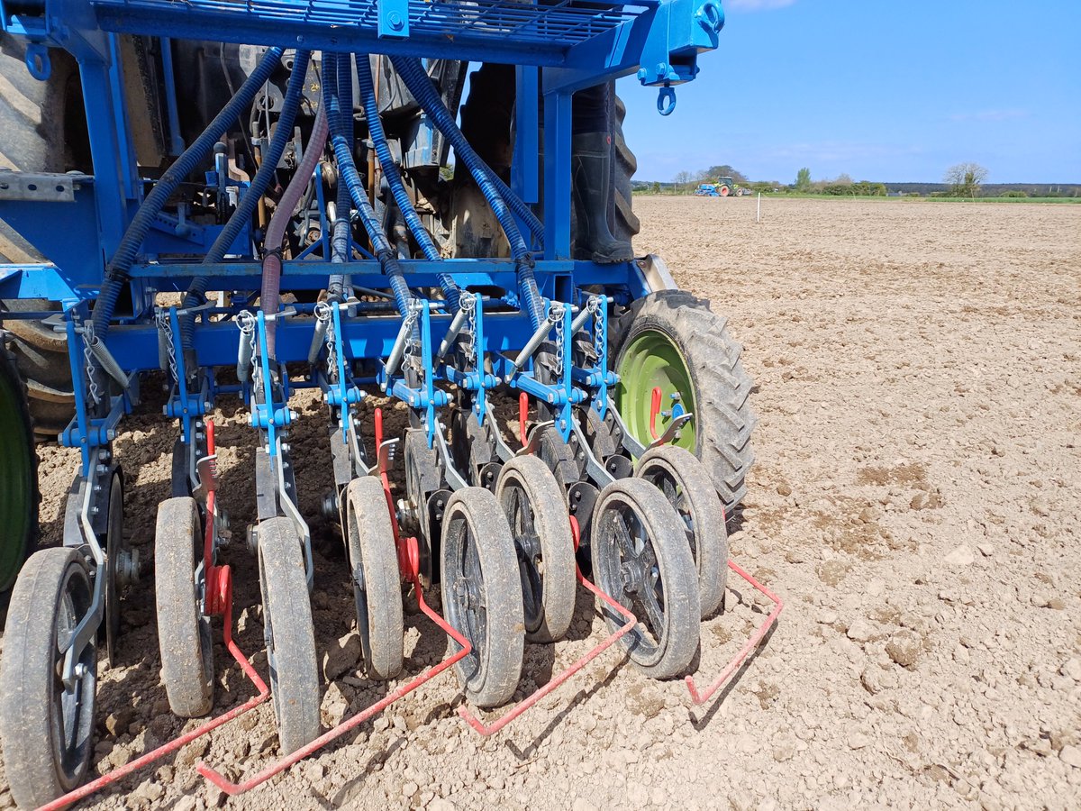 mark1_ward's tweet photo. It's all go at the @DrummondsAgri trial site. Sowing spring barley and oats plots in excellent conditions. https://t.co/0kdFVf9MSq