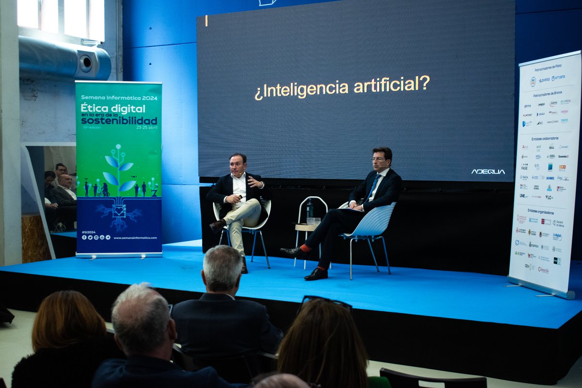 🗣️ José Manuel Muñoz Vela, director jurídico de Adequa Corporación durante la #SI2024: 'Toda tecnología plantea bondades, pero también riesgos y la IA no es ajena a ello. Regular tecnología no es fácil, pero los riesgos son muchos y reales. Gestionémoslos adecuadamente'.