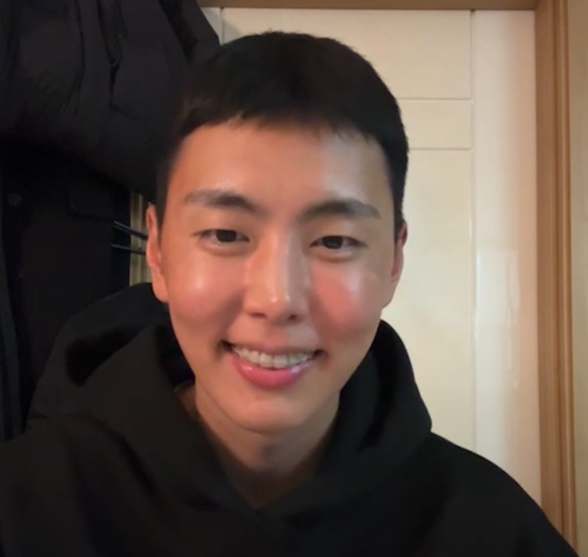 교정주먹빱

#SF9 #재윤 #JAEYOON