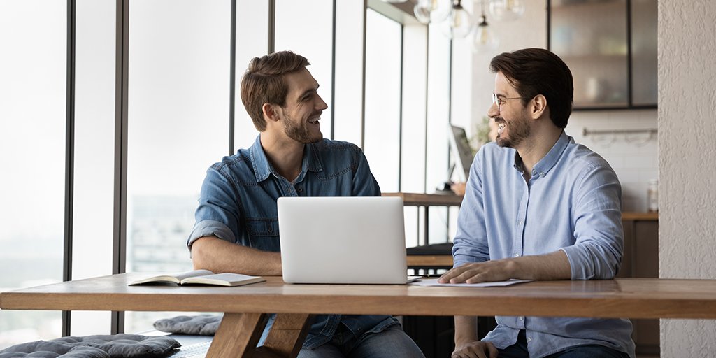Alterian's tweet photo. Explore CX and AI's future with Alterian CEO Bob Hale in 2024. He emphasizes the critical need for in-depth customer journey analytics and how AI can enhance interactions, making it crucial for anyone using technology to improve customer experiences. #AI 
https://t.co/EtGXoe4dUv https://t.co/hNVjkt8StS
