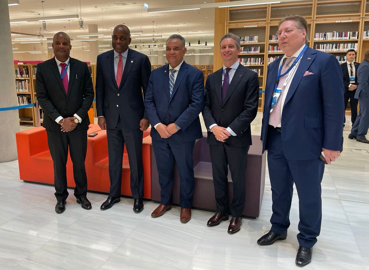 At @OurOceanGreece, @Amakrane of @GCCMobility had a fruitful meeting with H.E. @SkerritR, Prime Minister of Dominica, & H.E. Tapugao Falefou, Permanent Representative of Tuvalu @UN. The discussions emphasized enhancing international efforts to address sea-level rise