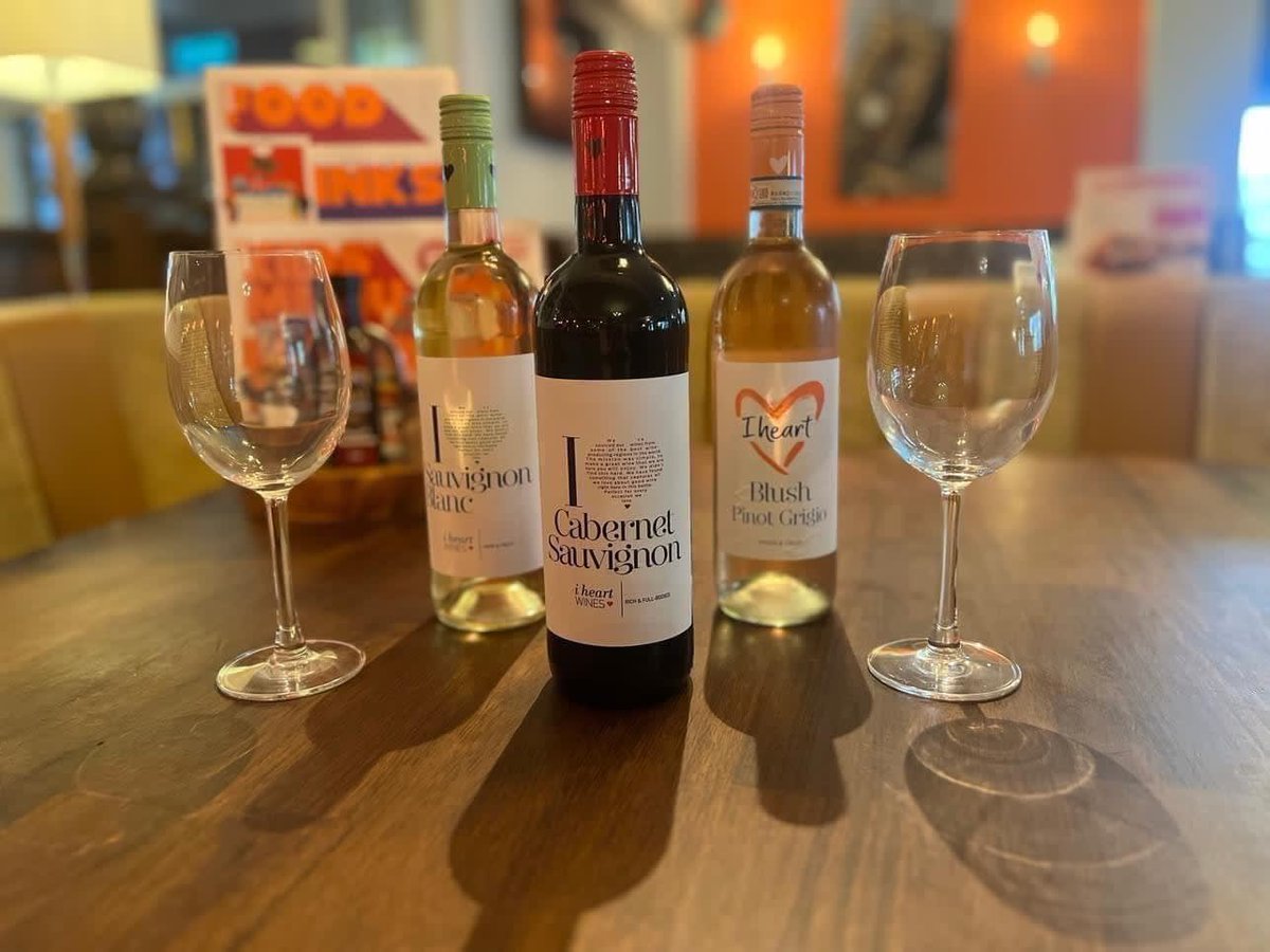 Drakehouse_HH's tweet photo. Why not join us after a long day shopping or just to relax after a stressful day at work with a bottle of i heart wine for just £7.99. 

Choose from red, white or rose 🍷🍷 and take advantage of this epic wednewday offer 

#Wine #Wednesday https://t.co/bzEDJeIEWI