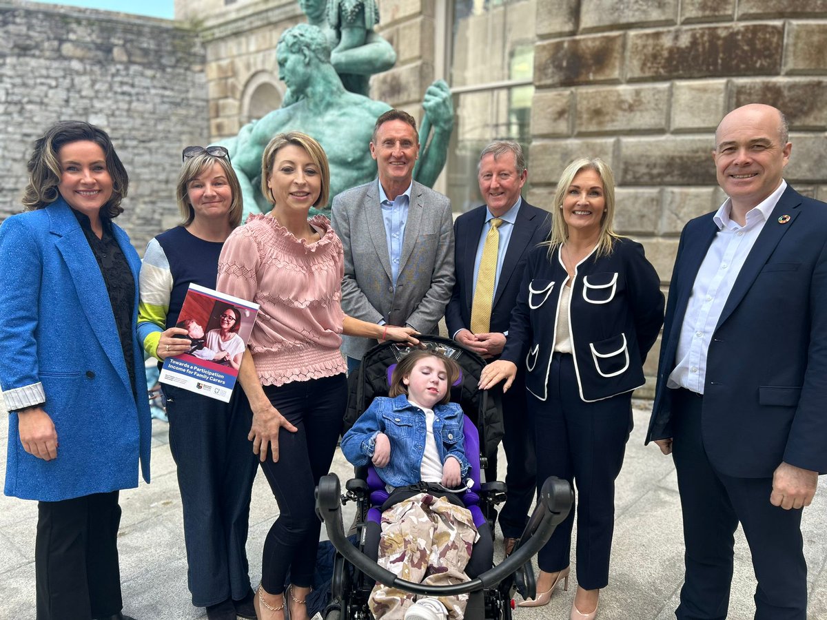 A motion by @Regional_Grp calling for an end to the Carer's Allowance means test has been passed in the Dáil after it went unopposed by Government. You can watch back the debate here (skip to 58:17): x.com/i/broadcasts/1…. Read the motion in full here: dailbusiness.oir.ie/more/motions/1….