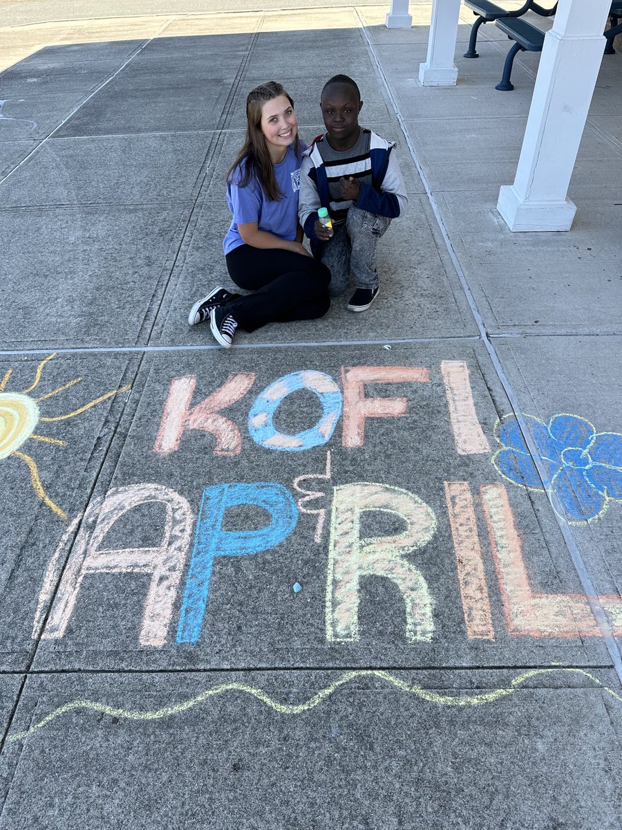 Two of the BEST! Kofi and April enjoying Field Day!  What an awesome day! 💙⚡️🥎