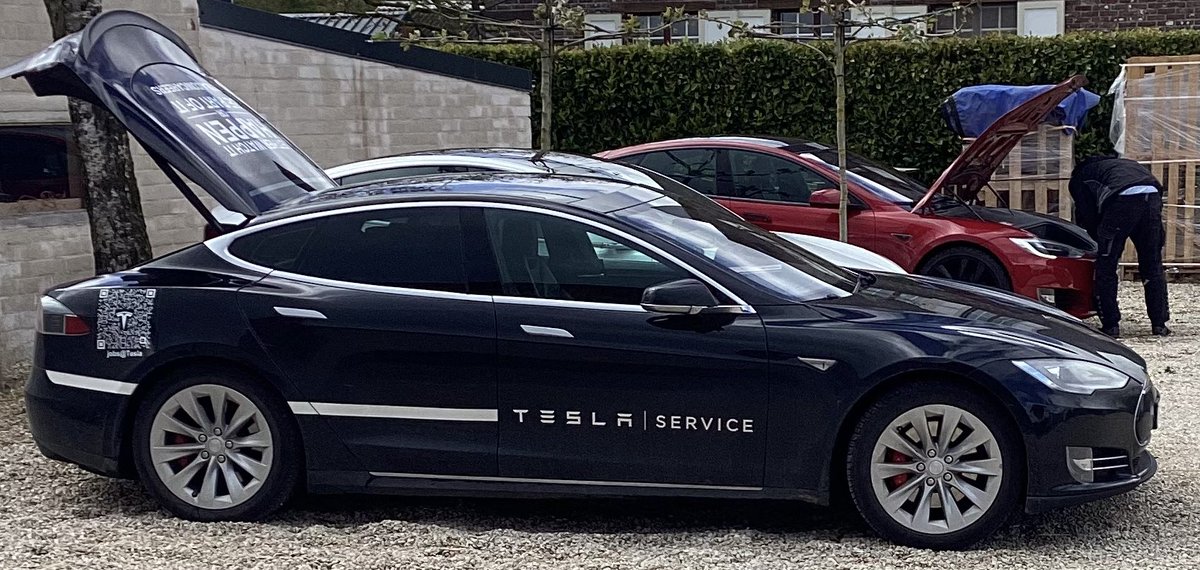 zeg nu zelf, welk merken doen nog service aan huis #TeslaMobileService
