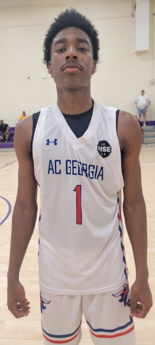 '26 Brandon Nelson of AC Georgia is showing that his work is paying off. His game features of a number of skills and he fills up the stat sheet. @JHillsman STORY: ontheradarhoops.com/otr-hoops-summ…