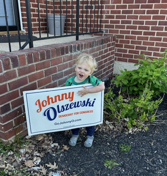 This morning’s moment of cuteness comes from Grant. 🪧 Join him in supporting our campaign for Congress! Request a sign from Asa@gojohnnyo.com and make a donation at gojohnnyo.com