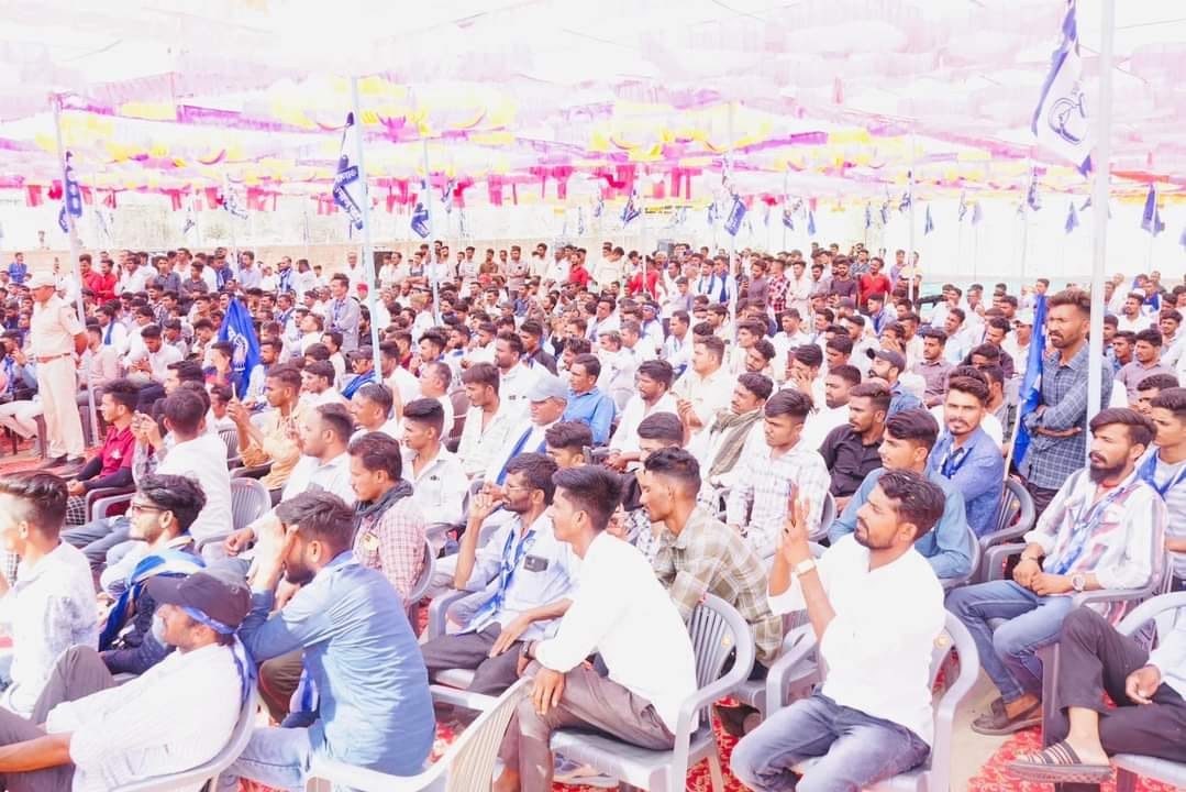 BhimArmyChief's tweet photo. आज जौधपुर और बाड़मेर लोकसभा क्षेत्र में आजाद समाज पार्टी (कांशीराम) के प्रत्याशियों के लिये प्रचार में अपनों के बीच। https://t.co/9k7eICs8zC