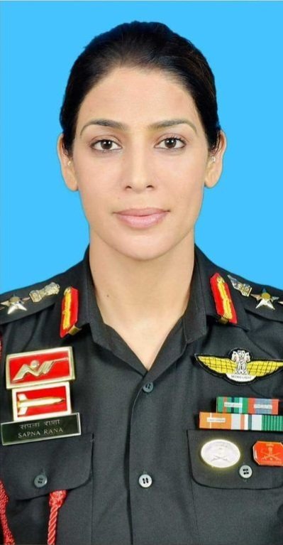 Colonel Sapna Rana has made a remarkable journey. 

#Indianarmy #india #himachalpradesh #WomenEmpowerment #womenwhoinspire