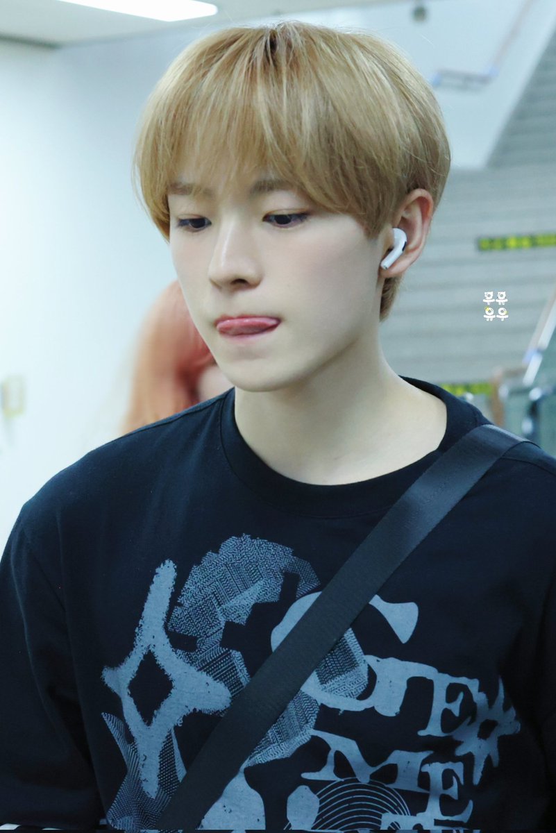 유우우유 tweet media