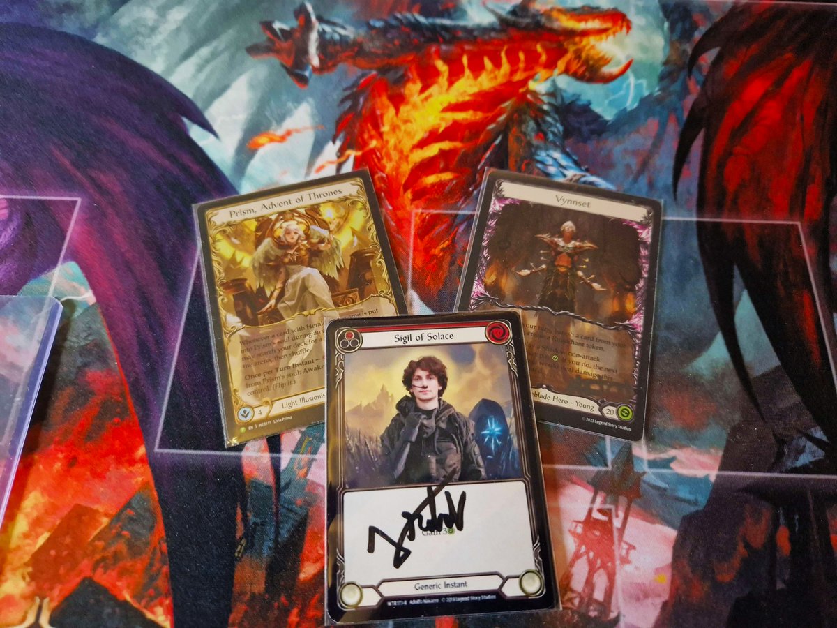 Le tirage au sort aura lieu Dimanche 28 Avril au soir, et voila donc les prix !

La personnes tirée au sort aura la chance de gagner un version de Prism, Advent of Thrones Young RF, Vynnset Young RF ainsi qu'un Sigil of Solace CUSTOM signé par ARTHUR TREHET LUI MEME !!