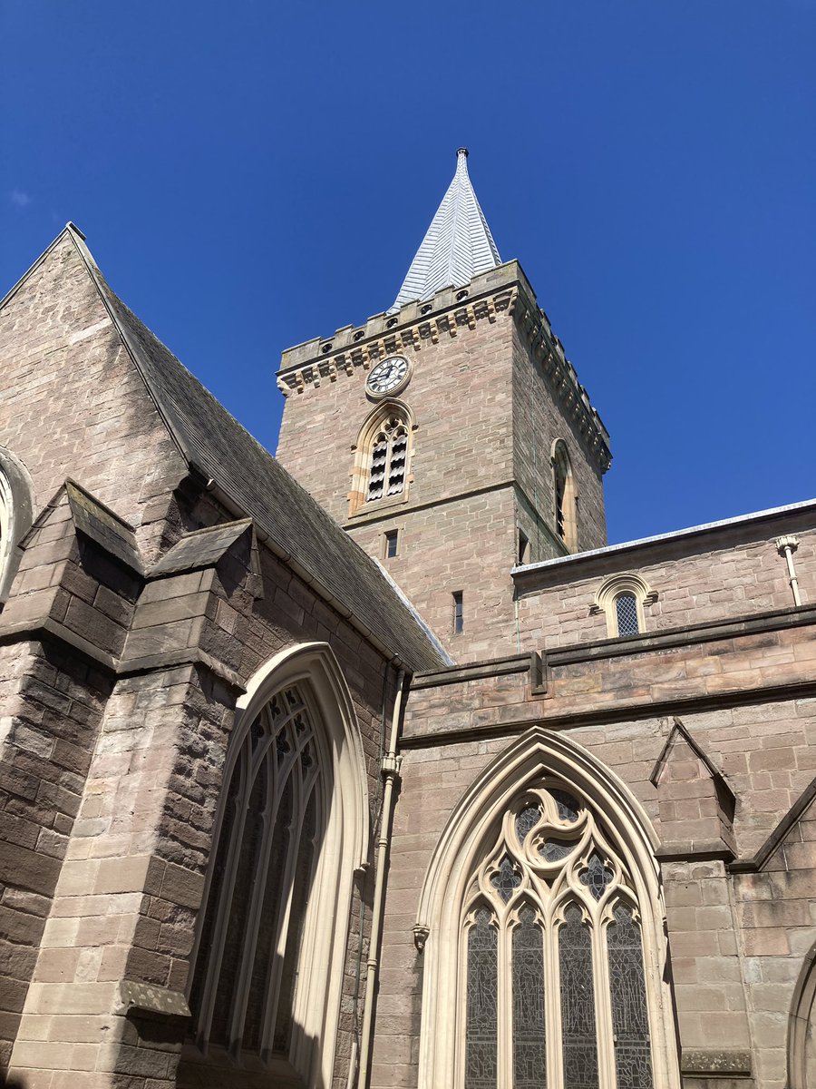 St John’s Kirk Carillon rings out in Perth today - Dr Ian Cassells plays during one of his monthly recitals at the church. Recordings available online st-johns-kirk.co.uk/carillon #carillon #perth