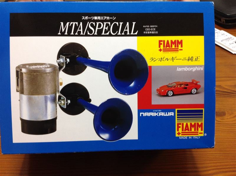 tochiro74works's tweet photo. エアーホーン付けたいw

FIAMM のは車検通るけど 五連ラッパは無理かな…

#FIAMM #エアーホーン https://t.co/jaE36zqXho