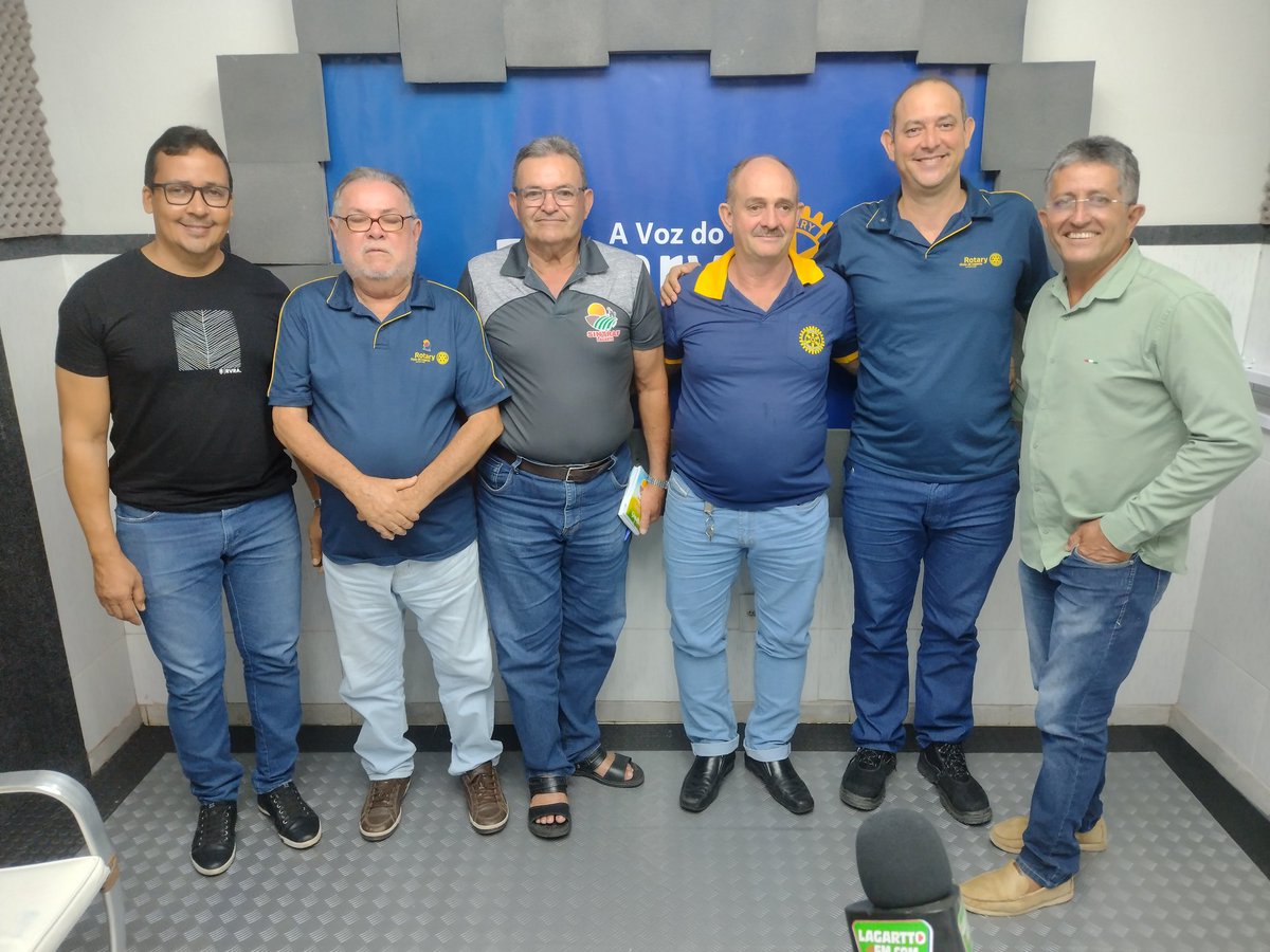 3° Edição do Programa A Voz do Rotary com convidado especial Ricardo Presidente da APAE Lagarto, apresentação  Radialista Edy Santana Participação Presidente do Rotary Lagarto Dr. MILSSON e os companheiros GINALDO, ANDRÉ e ARMANDO Programa disponível em nossas plataformas.