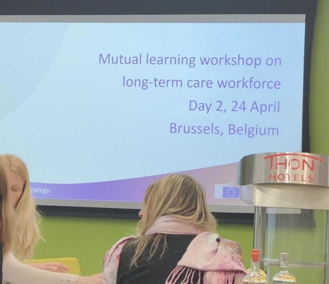 @KWuyika is today representing Eurodiacaonia at an EU Mutual learning workshop on long-term care workforce. Discussions cover social dialogue, bargaining, education, recruitment, and retention. Great to share effective practices from Eurodiaconia members #EUCareStrategy #LTC