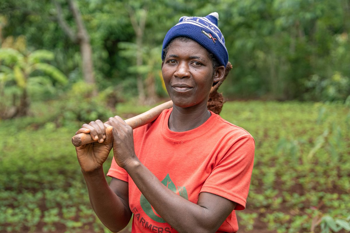 One year on, rural Malawians are still rebuilding and coming to terms with Cyclone Freddy’s impacts. But thanks to much-needed investments in small-scale farming, hope is finally starting to appear on the horizon. Find out how 👉ow.ly/T9Qg50RmYua #Malawi