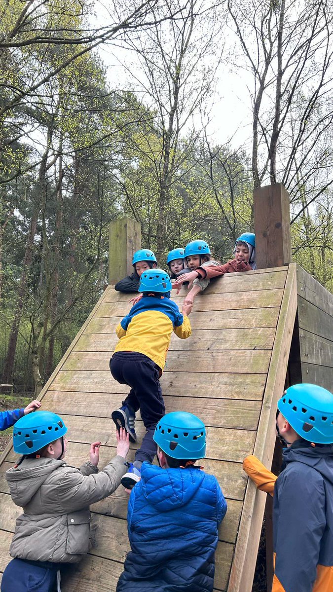 What a trip at @PeatRigg! We’ve had the best time with amazing instructors 😊 Grown ups prepare- a coach load of exhausted yet exhilarated Year 5s are on their way home!