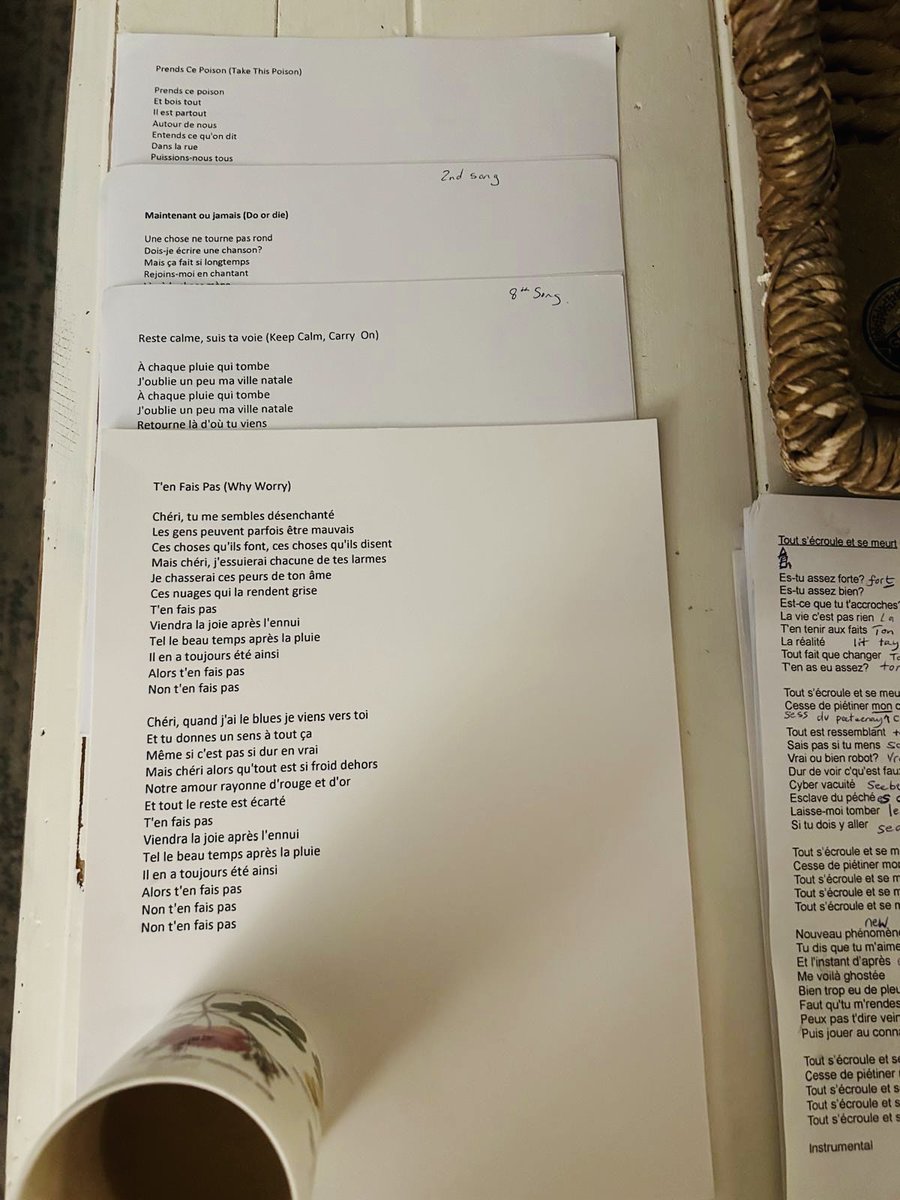Isobel_Campbell's tweet photo. #bowtolove will include a bonus CD of French versions of the album
J’espère que vous ça va vous plaire! 🇫🇷
Available to pre-order now from my official store
https://t.co/XoWpMpKeXk
#cookingvinyl #frenchmusic https://t.co/M7Qrym2grH