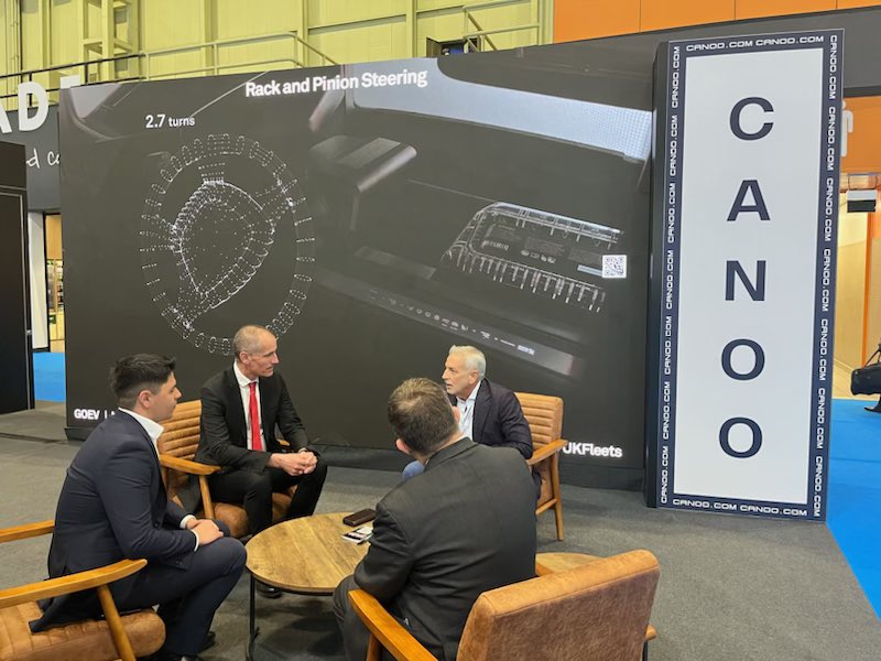 We welcomed Shadow Minister for Roads @Bill_Esterson to day 2 of #CVShow in Birmingham today. Alongside @MikeHawesSMMT we toured a range of new zero emission vehicles and discussed the challenges faced by the industry on the road to #netzero