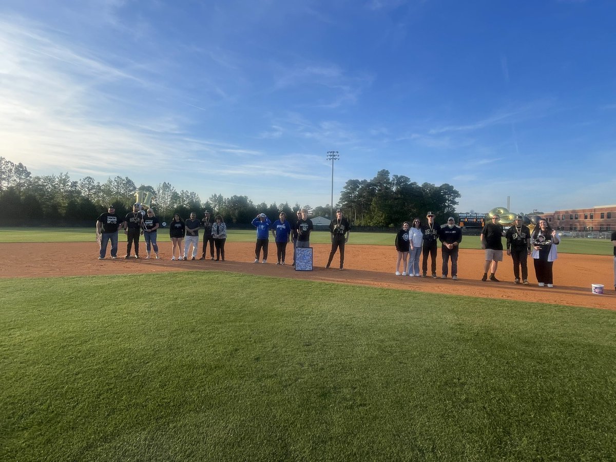 We had busy day for our BEARS in athletics yesterday. A track meet and 3 Senior Nights-Soccer, Softball, & Baseball! We are proud of all of our senior student/athletes in BEAR Country! @GCAthletics03 @CCSstudentsport @BarbourChad @CumberlandCoSch @gcbearssports @GCBearsBaseball