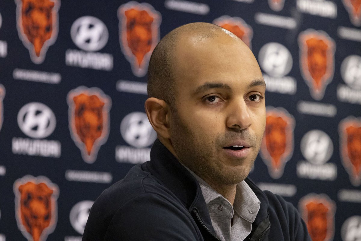 Bears have signed assistant GM Ian Cunningham to a contract extension, per source. Cunningham has been the top lieutenant to Bears GM Ryan Poles as they have reconstructed the Chicago’s roster. Cunningham is expected to be one of the top GM candidates in the next hiring cycle.
