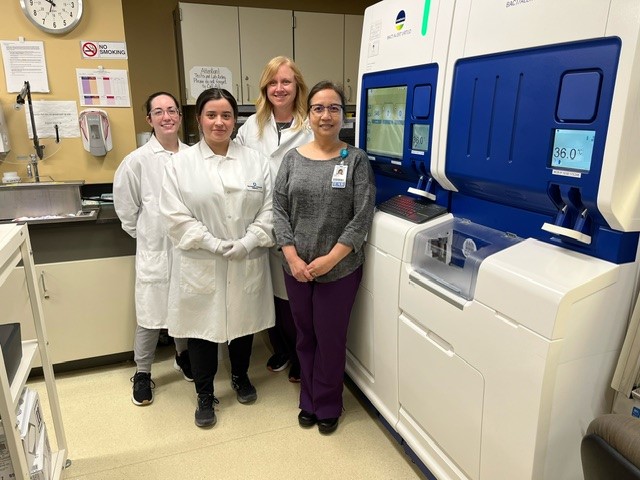 Happy Medical Laboratory Professionals Week! Thank you to our amazing lab professionals and staff for providing excellent patient care each and every day. spklr.io/6018oOdE #LabWeek