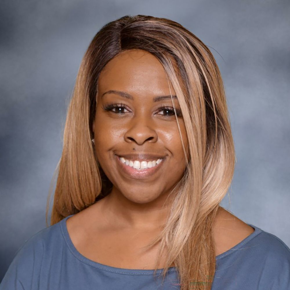 It’s Administrative Professionals Day! Brentwood administrative professionals serve as the friendly faces greeting visitors and the voices of reassurance on the phone. (1/2)