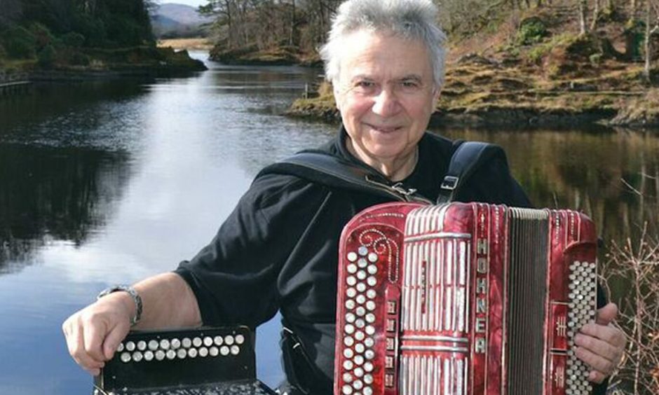 We’re sad to hear of the passing of the ‘Ceilidh King’ Fergie MacDonald MBE. So many musicians have been inspired by Fergie and we have been fortunate to welcome him on many occasions. Our thoughts are with his family. 🎵