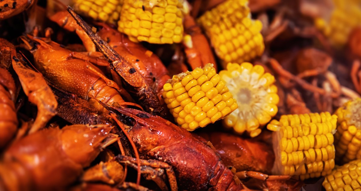Life's too short for bland food! Tap that like button if you love some flavor and spice! ❤️🦀

#twoclaws #cajunfood #delawarefood #cajun #seafoodboil #delawarefoodie #seafood #seafoodboils