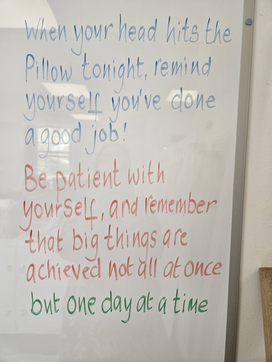 Trace_Vj's tweet image. Don&apos;t give up when you don&apos;t see results straight away. 
#giveittime #bepatient
@GMMH_NHS

Have a great day. 😊