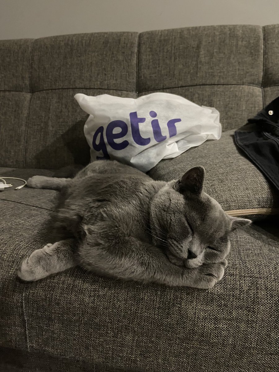 zaaycca's tweet photo. @getir çocuğumun fotojenikliği ve reklam potansiyeli hakkında.. https://t.co/JNz1jRU64g