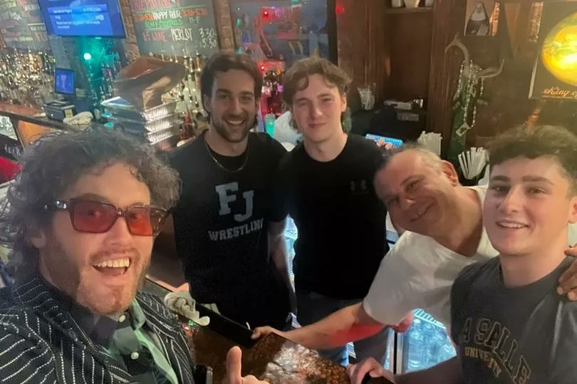 IrishStarUS's tweet photo. Murph's Bar in Philadelphia is the traditional Irish pub serving great Italian food

https://t.co/zKzPMYDgvy https://t.co/dAcCzIRBkQ