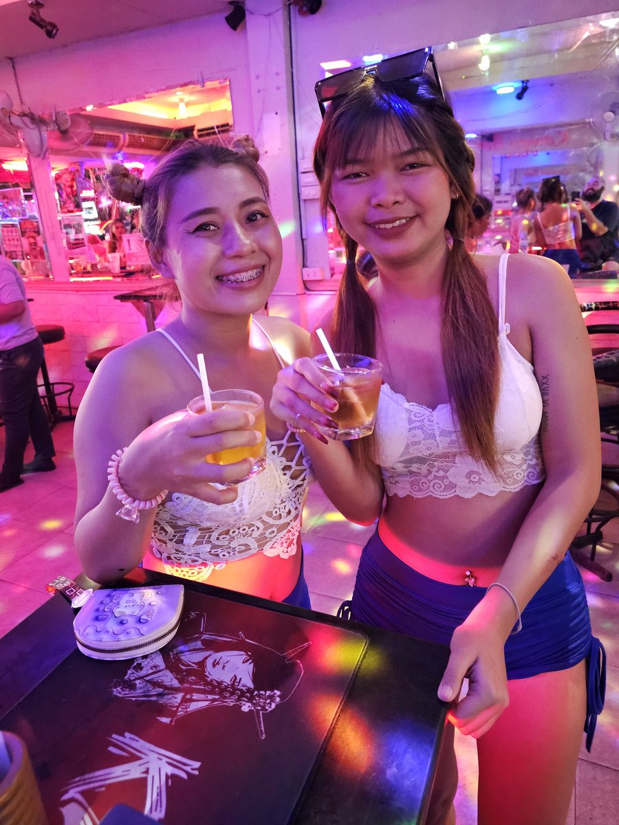 Going live at Kawaii Bar!
kick.com/mr_sins_travels

#KickStreamer #kicklivestreaming #KickStreaming #pickkick #streamer  #vlogger #youtuber #Verified #ditchtwitch #kickpartner #KCIP #kickcommunity #Thailand #pattaya @KickReposts