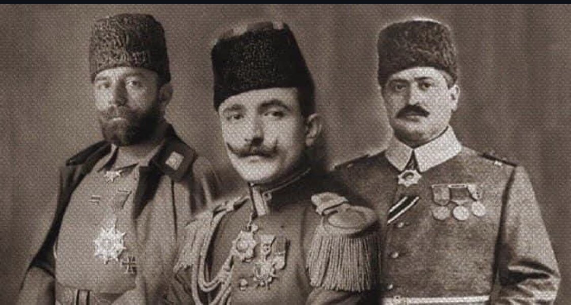 AliUzell's tweet photo. @tipgenelmerkez Yiyorsa bunlarla yüzleş https://t.co/GYDsgceLDs