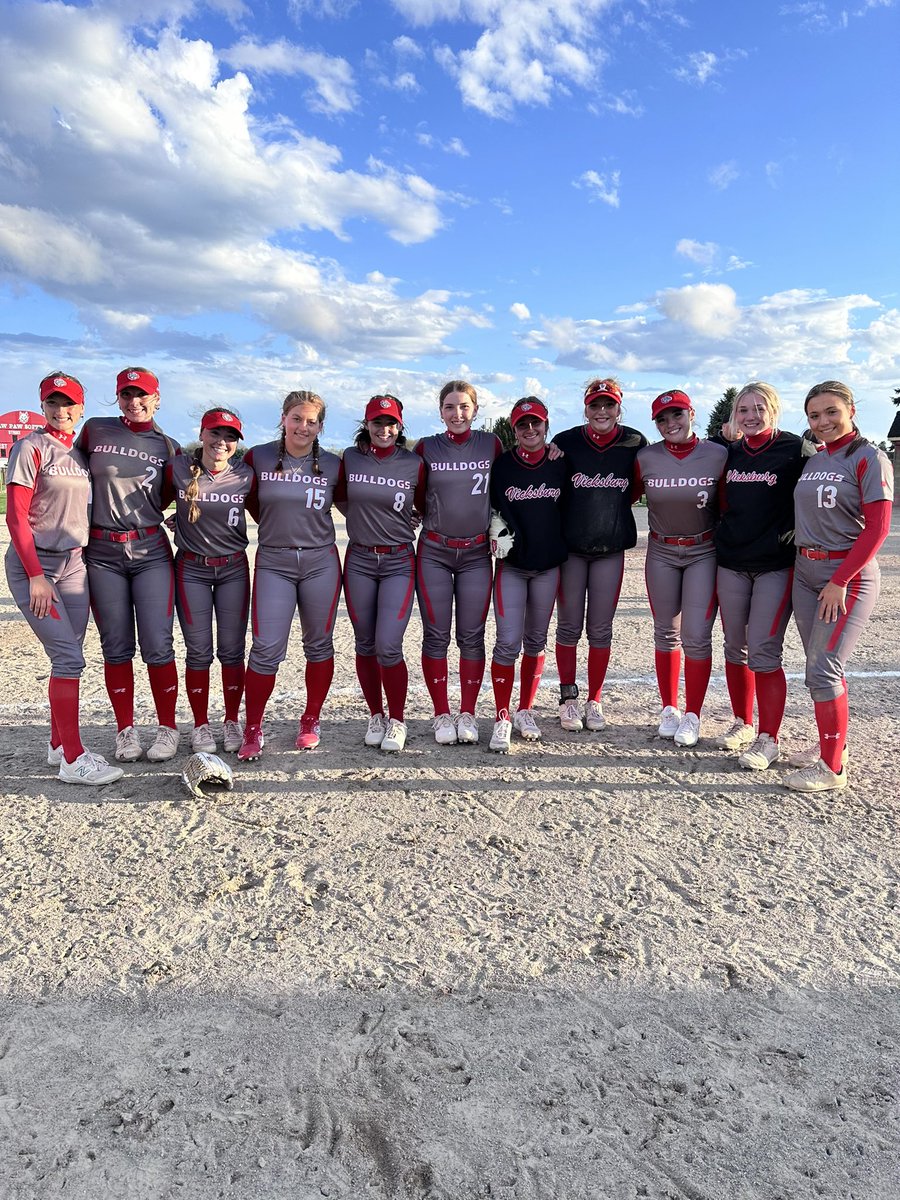 Vicksburg High School Softball tweet media