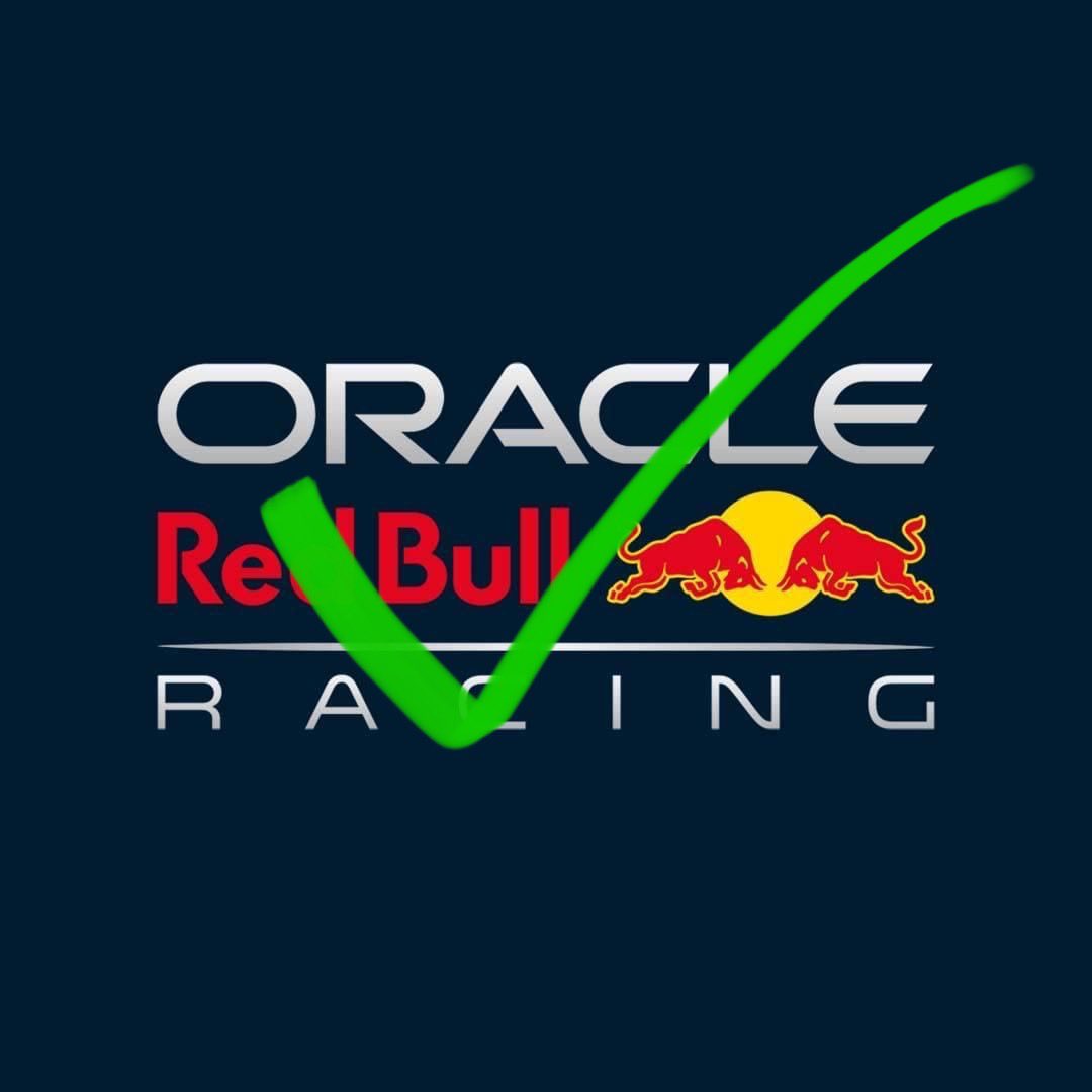 rilovescs55's tweet photo. carlos sainz listen to me https://t.co/kfyRFAdahm