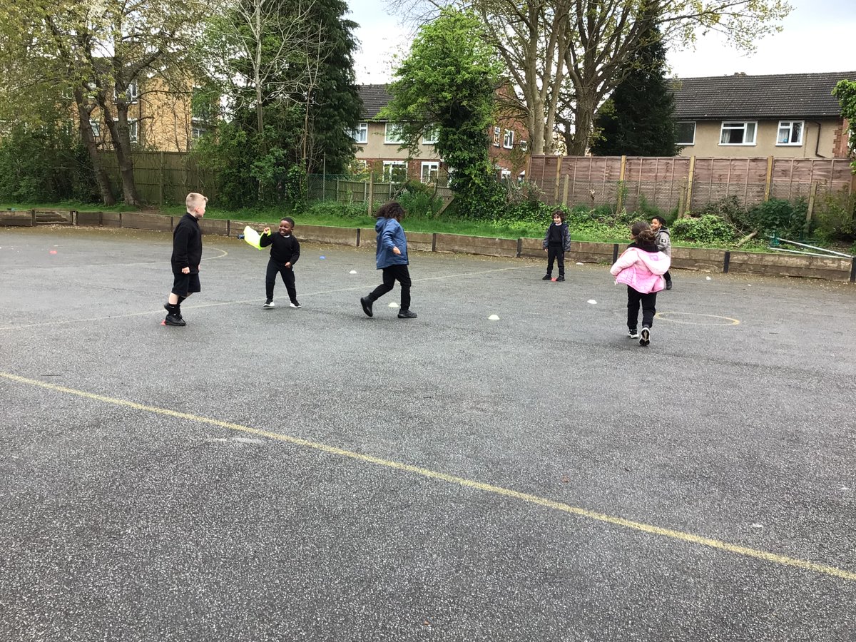 In PE we practiced moving in different directions . #StCathsPE @WFCTrust @PLCommunities #PLprimarystars