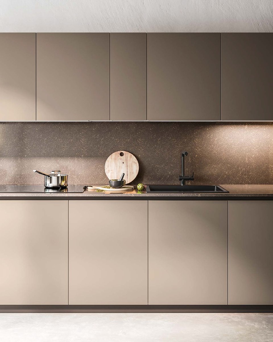 Our Italian kitchens are where sleek design meets functionality in perfect harmony. 

#luxuryKitchens #architecture #newcollection #designer #interiordesign #interiordesignideas #design #kitchenrenovation #kitchen #color #beautifulkitchen#ModernKitchens #KitchenDesign