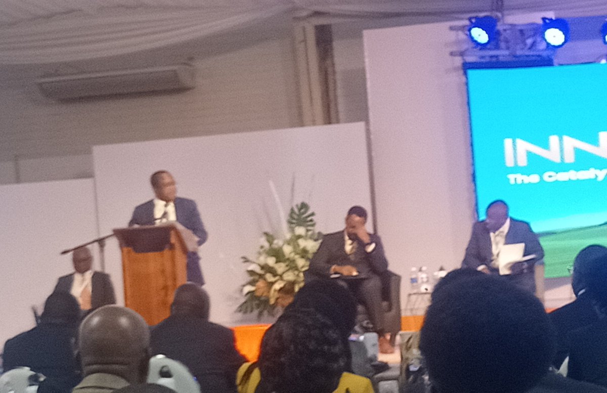 Speaking at the ZITF , Finance, Economic Development and Investment Promotion minister, Mthuli Ncube says Government is committed to taking urgent action to mitigate the effects of climate change @ZiFMNews @984News1 @HevoiNews