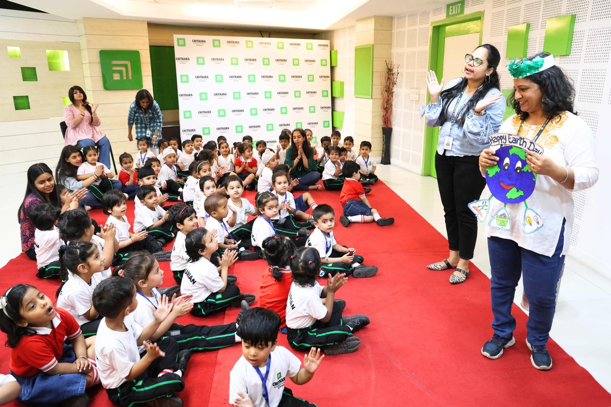 Chitkara International School celebrates Earth Day with an engaging Storytelling Session on “Happy and Sad Earth” for Nestling students

-
#CIS #WorldEarthDay #StoryTelling #Activities #kindergarten #kids #learning #saveenviornment #GoGreen