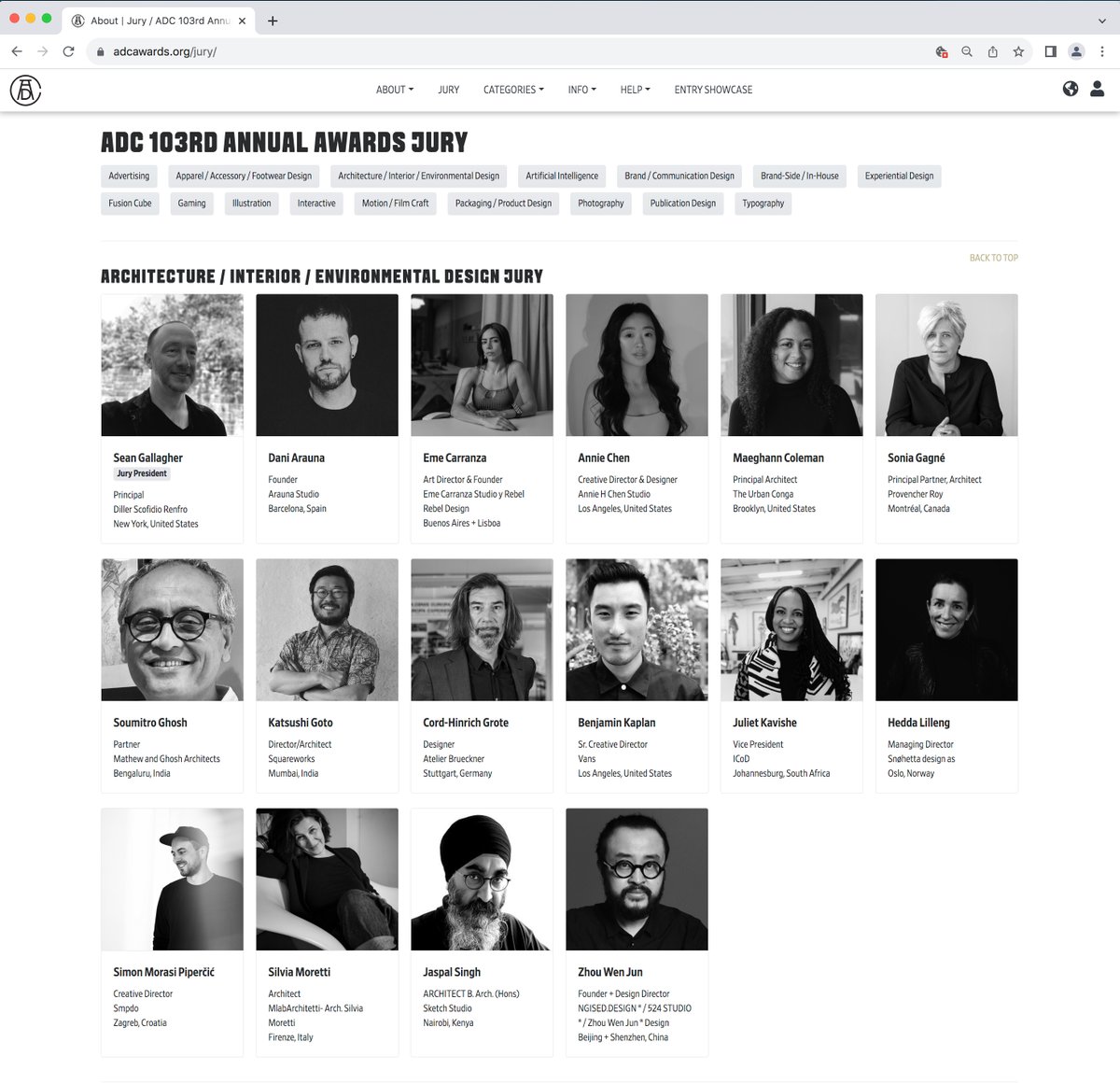 ZhouWenJun524's tweet photo. #ZhouWenJun #Jury #Judge
Very honored to be invited again to serve as the Preliminary, Review &amp; Final Judge of @TheOneClub [New York ADC 103rd Awards].
Thanks again to Kevin and Kim, Bridgid, Jen inviting me this year. https://t.co/1JedwZa6vT