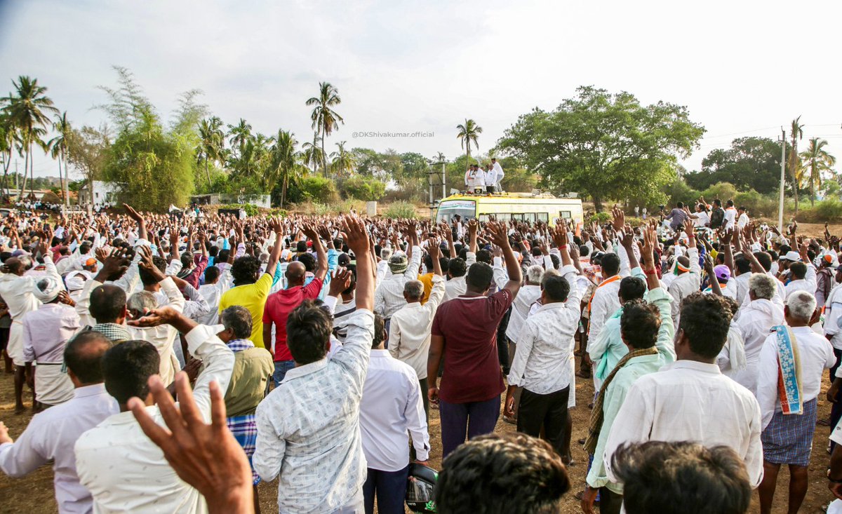 DKShivakumar's tweet photo. ಲೋಕಸಭಾ ಚುನಾವಣೆ ಹಿನ್ನೆಲೆಯಲ್ಲಿ ಕನಕಪುರದ ಹೊಸದುರ್ಗದಲ್ಲಿ ಶ್ರೀ @DKSureshINC ಅವರ ಪರ ಪ್ರಚಾರ ಮಾಡಿ ಮತ ಯಾಚಿಸಿದೆ.
#KarnatakaCongress #KarnatakaPolitics
#LokSabhaElections2024 #BangloreRural