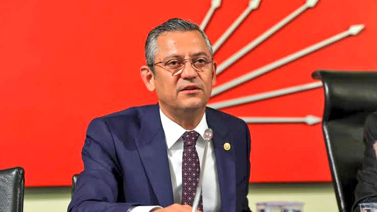 CHP Genel Başkanı Özgür Özel: “Arapça tabelaları KALDIRMAYACAĞIZ.”
